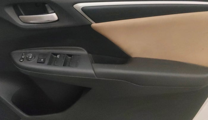 2016 Honda Jazz 1.2L I-VTEC V, Petrol, Manual, 35,751 km, Driver Side Door Panels Control