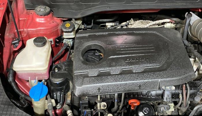 2022 Hyundai VENUE SX 1.5 CRDI DUAL TONE, Diesel, Manual, 84,540 km, Engine View - Right