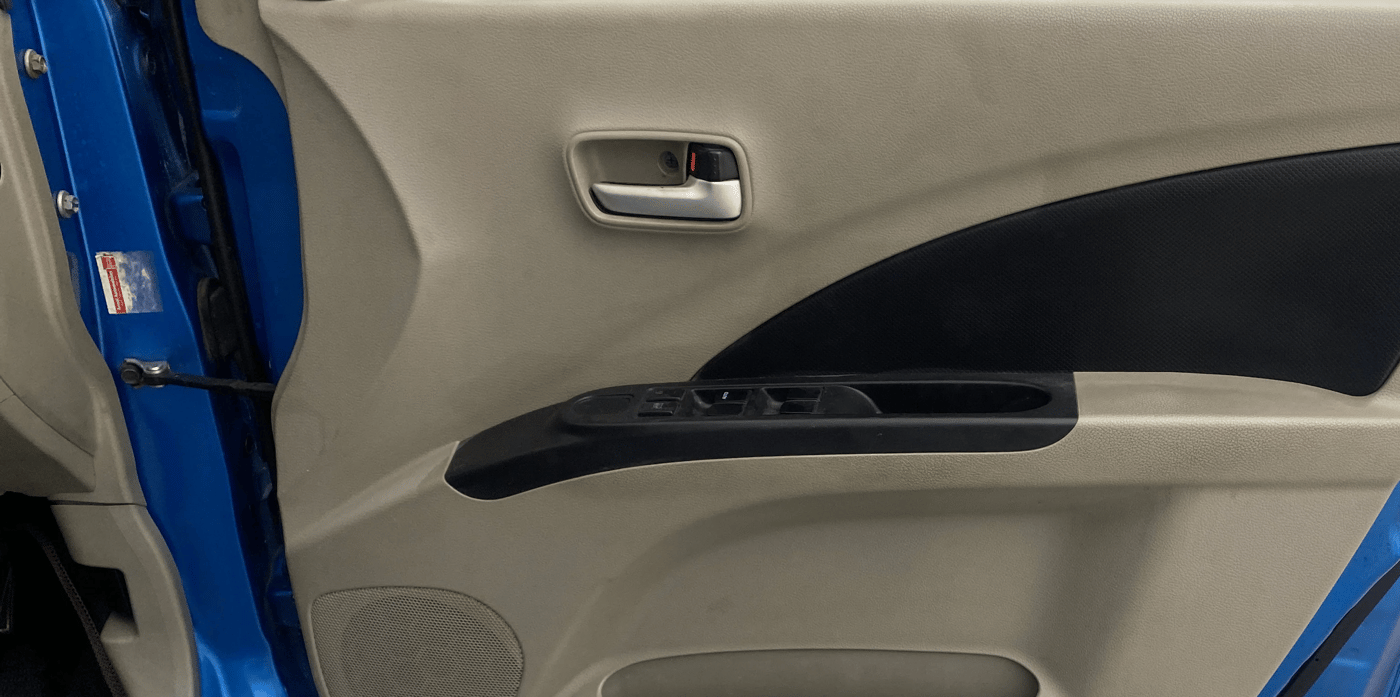 2015 Maruti Celerio VXI, Petrol, Manual, 70,192 km, Driver Side Door Panels Control