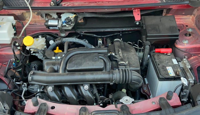 2025 Renault Kwid CLIMBER 1.0 AMT Dual Tone , Petrol, Automatic, 7,516 km, Engine View