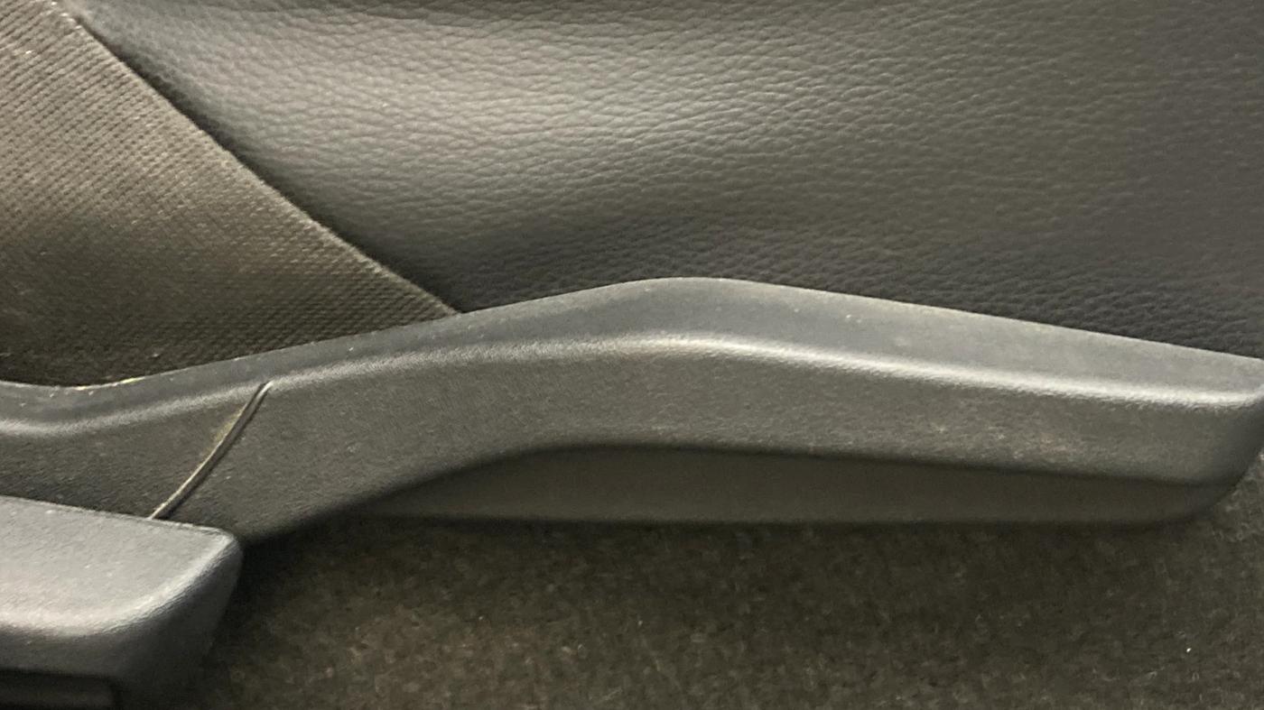 2022 Maruti Grand Vitara ALPHA SMART HYBRID AT, Petrol, Automatic, 91,661 km, Driver Side Adjustment Panel