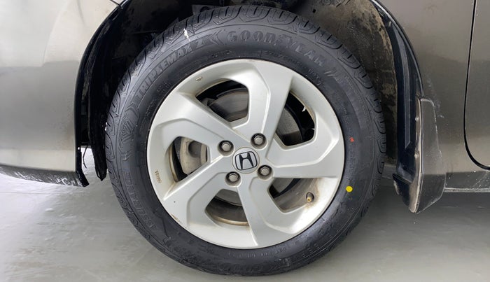 2017 Honda City V MT PETROL, Petrol, Manual, 39,861 km, Left Front Wheel