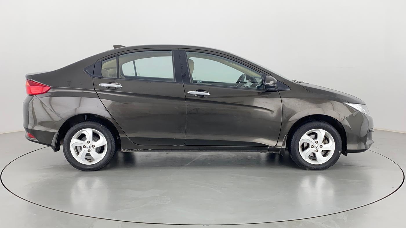 2017 Honda City V MT PETROL, Petrol, Manual, 39,861 km, Right Side View