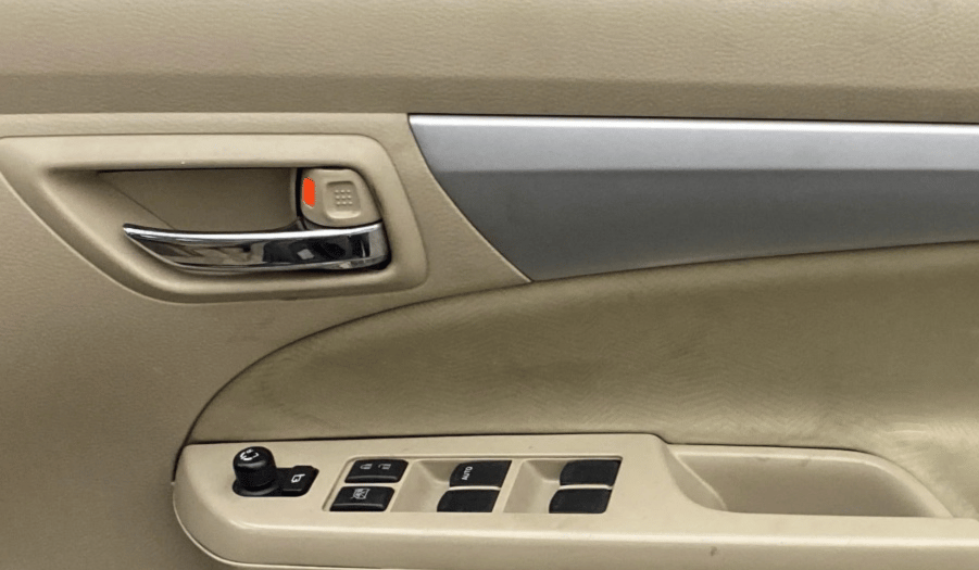 2018 Maruti Ertiga VDI SHVS, Diesel, Manual, 59,405 km, Driver Side Door Panels Control