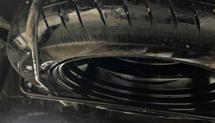 2018 Maruti Ertiga VDI SHVS, Diesel, Manual, 59,405 km, Spare Tyre