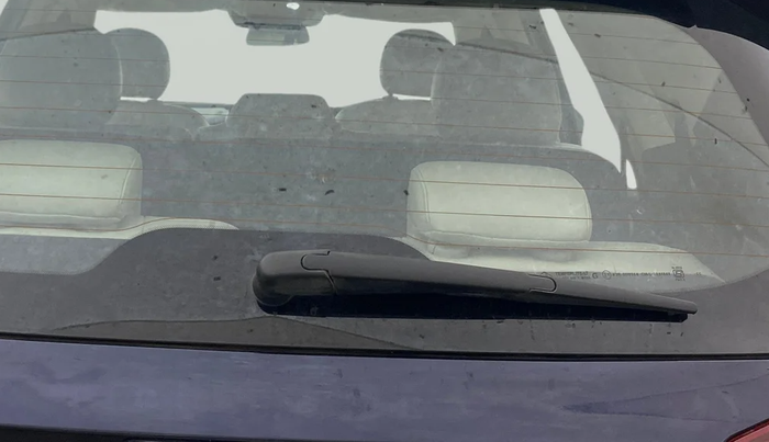 2022 Mahindra XUV700 AX 7 D AT AWD 7 STR, Diesel, Automatic, 1,18,927 km, Rear Wiper