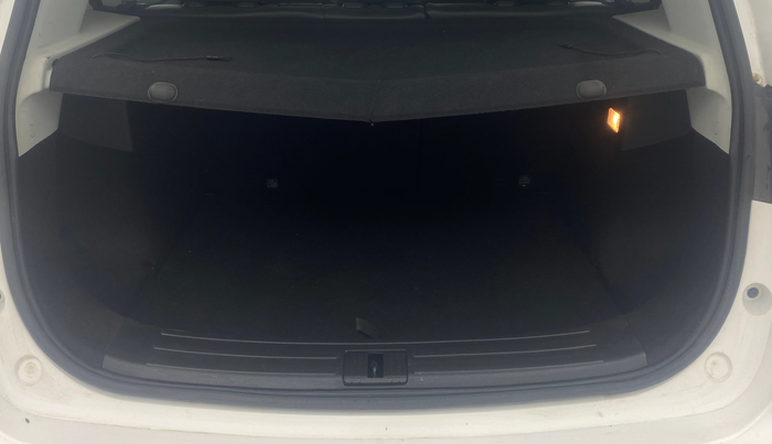 2022 MG ASTOR SHARP 1.5 MT, Petrol, Manual, 25,023 km, Boot Inside