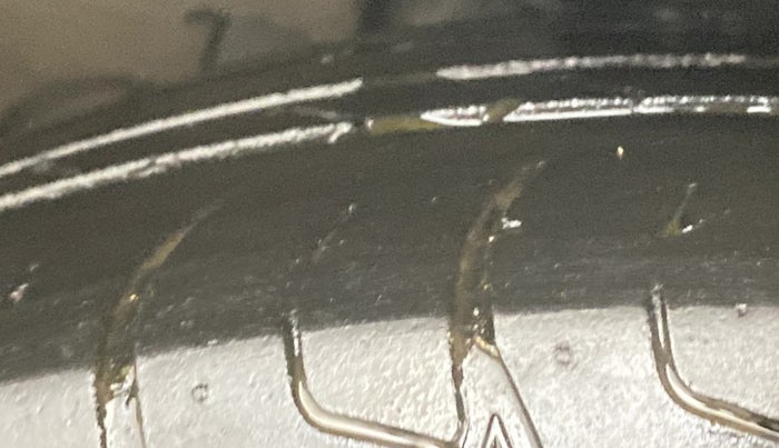 2023 Tata NEXON XZA PLUS LUXURY SUNROOF PETROL, Petrol, Automatic, 90,086 km, Left Front Tyre Tread