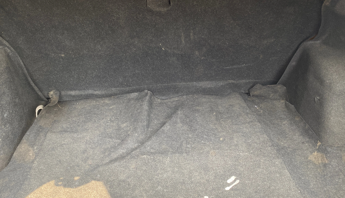 2015 Maruti Swift Dzire VXI, Petrol, Manual, 36,915 km, Boot Inside