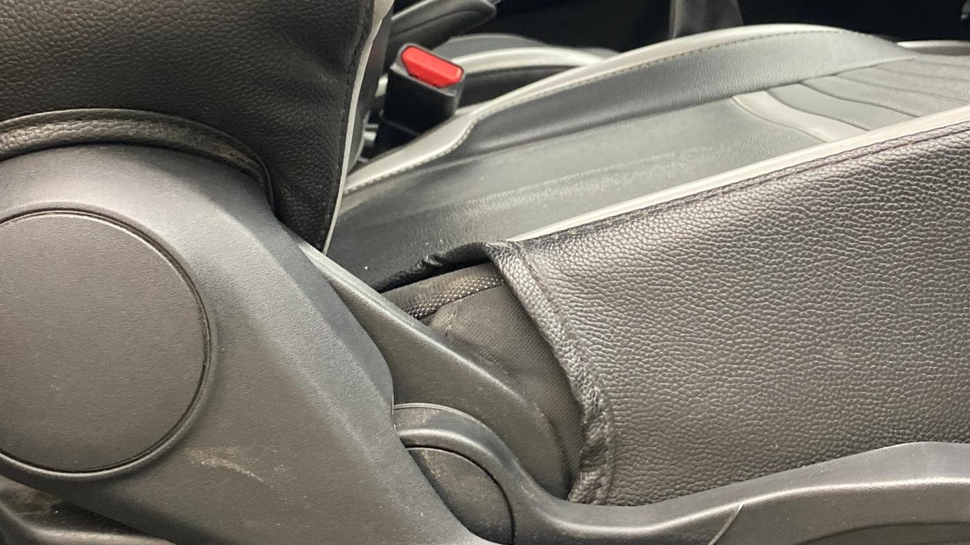 2021 Maruti Baleno ZETA PETROL 1.2, Petrol, Manual, 48,696 km, Driver Side Adjustment Panel