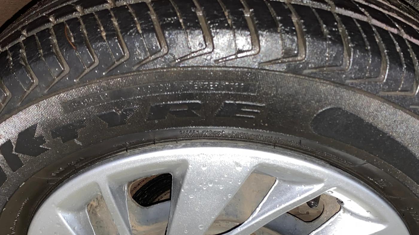 2018 Datsun Redi Go T(O) 1.0, Petrol, Manual, 75,836 km, Right Front Tyre Tread