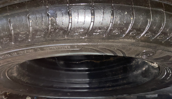 2022 KIA CARENS LUXURY PLUS 1.4 PETROL DCT 7 STR, Petrol, Automatic, 35,201 km, Spare Tyre