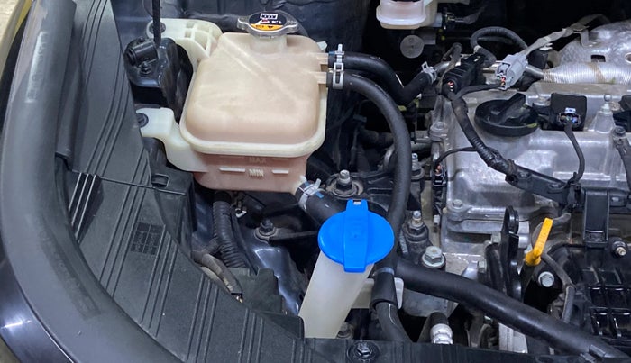 2022 KIA CARENS LUXURY PLUS 1.4 PETROL DCT 7 STR, Petrol, Automatic, 35,201 km, Engine View - Right