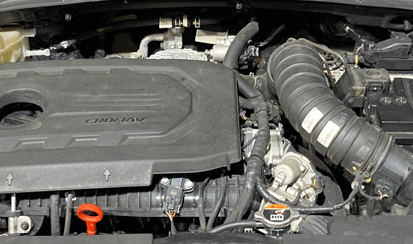 2024 Hyundai ALCAZAR Signature 6 STR 1.5 Diesel Automatic, Diesel, Automatic, 13,741 km, Engine View