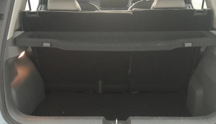 2025 KIA SYROS HTX Plus (O) 1.5 Diesel 6AT, Diesel, Automatic, 8,930 km, Boot Inside