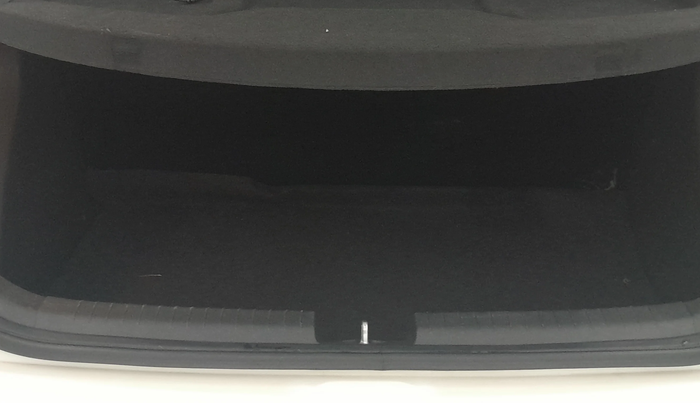 2015 Hyundai Elite i20 SPORTZ 1.2 (O), Petrol, Manual, 99,365 km, Boot Inside