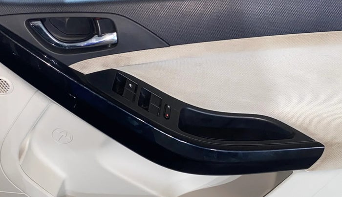 2020 Tata NEXON XZ PLUS PETROL, Petrol, Manual, 9,660 km, Driver Side Door Panels Control