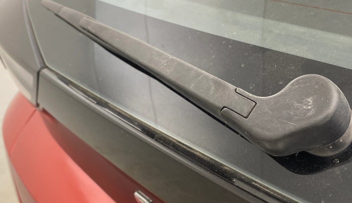 2021 Tata ALTROZ XZ PETROL, Petrol, Manual, 86,202 km, Rear Wiper