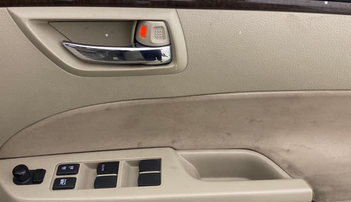 2015 Maruti Swift Dzire VXI, Petrol, Manual, 34,601 km, Driver Side Door Panels Control