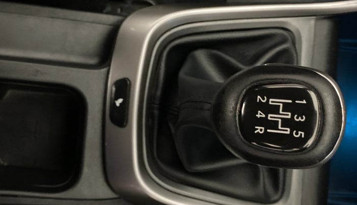 2021 Tata ALTROZ XZ PETROL, Petrol, Manual, 31,421 km, Gear Lever