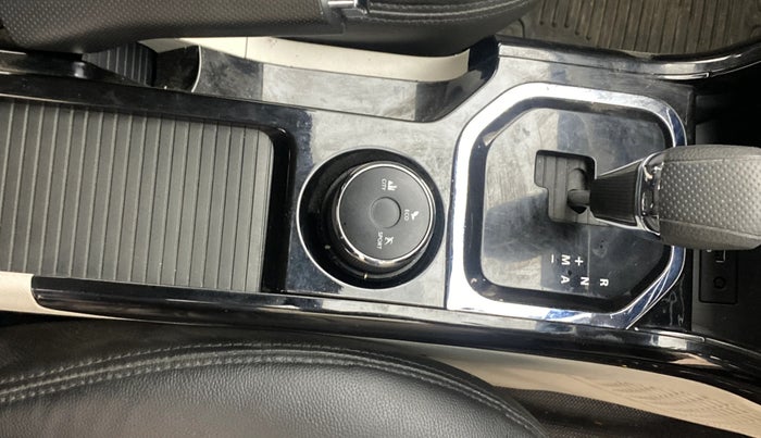 2021 Tata NEXON XZA PLUS PETROL, Petrol, Automatic, 40,563 km, Gear Lever