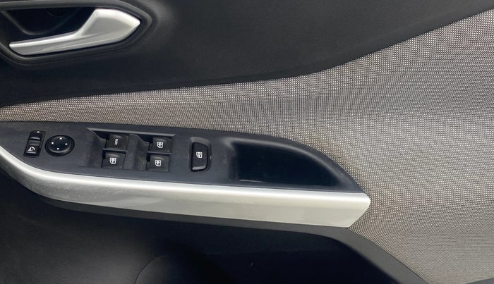 2022 Nissan MAGNITE XV MT, Petrol, Manual, 10,122 km, Driver Side Door Panels Control