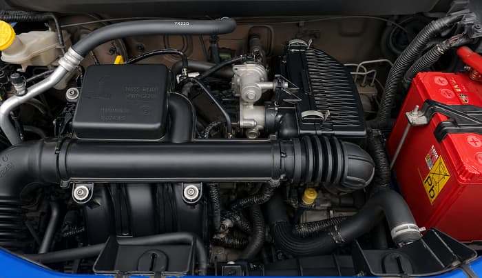 2021 Renault Kiger RXT AMT, Petrol, Automatic, 32,886 km, Engine View