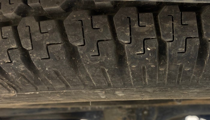 2017 Tata Hexa XTA 4X2 7 STR, Diesel, Automatic, 83,914 km, Spare Tyre