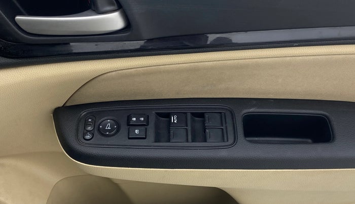 2021 Honda Amaze 1.2L I-VTEC S, Petrol, Manual, 23,113 km, Driver Side Door Panels Control