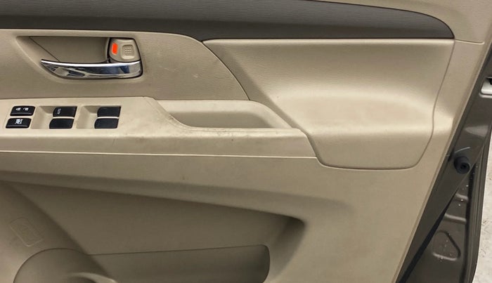 2022 Maruti Ertiga VXI AT SHVS, Petrol, Automatic, 23,166 km, Driver Side Door Panels Control