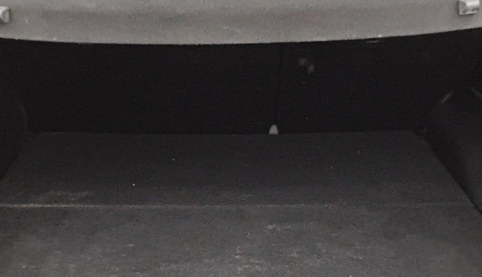 2018 Hyundai Creta SX AT 1.6 DIESEL, Diesel, Automatic, 1,45,370 km, Boot Inside