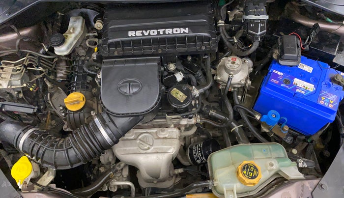 2017 Tata Tiago XZA PETROL, CNG, Automatic, 45,101 km, Engine View