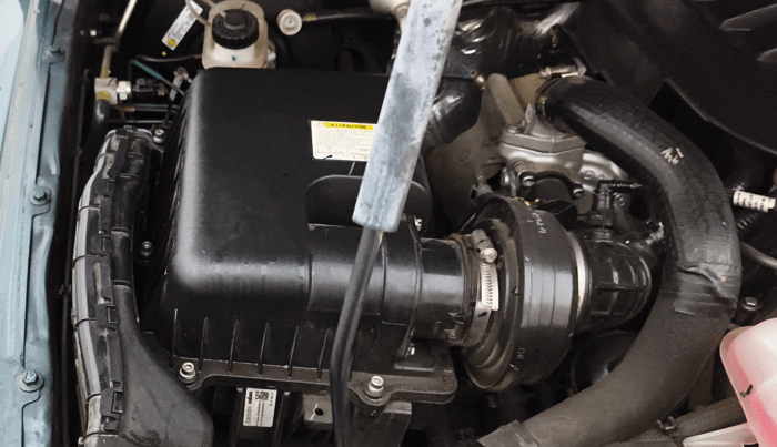 2023 Mahindra Thar LX PETROL HT 4WD AT, Petrol, Automatic, 17,621 km, Engine View - Right