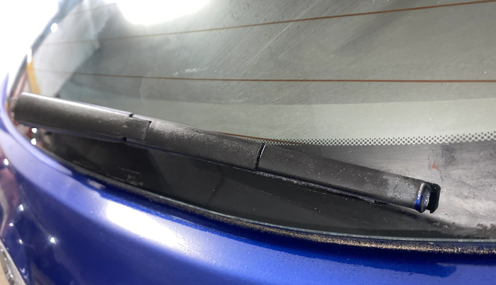 2015 Hyundai Elite i20 ASTA 1.2, Petrol, Manual, 1,01,276 km, Rear Wiper