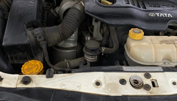 2018 Tata Hexa XTA 4X2 7 STR, Diesel, Automatic, 62,654 km, Engine View - Right