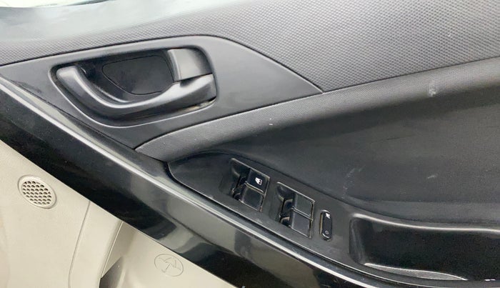 2019 Tata NEXON XM PETROL, Petrol, Manual, 49,510 km, Driver Side Door Panels Control