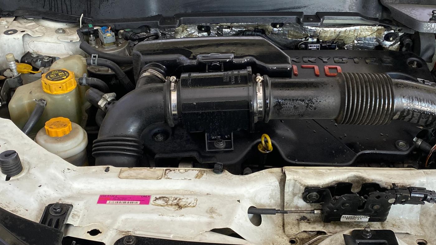 2021 Tata Harrier XZA PLUS 2.0L, Diesel, Automatic, 92,540 km, Engine View - Right