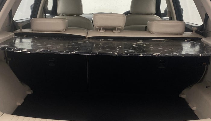 2021 Mahindra XUV300 W8 (O) 1.5 DIESEL, Diesel, Manual, 46,056 km, Boot Inside
