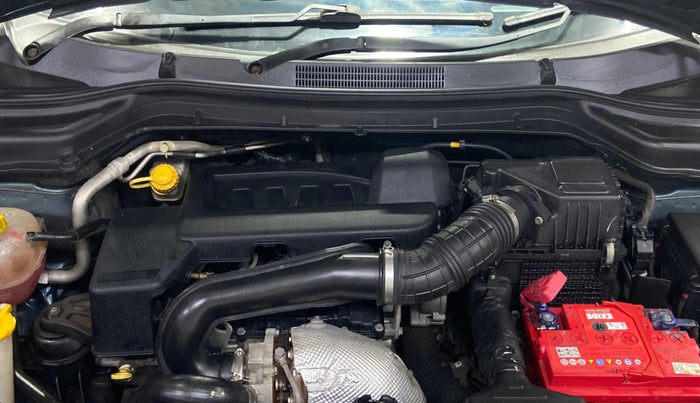 2019 Mahindra XUV300 W8 (O) 1.5 DIESEL, Diesel, Manual, 84,648 km, Engine View
