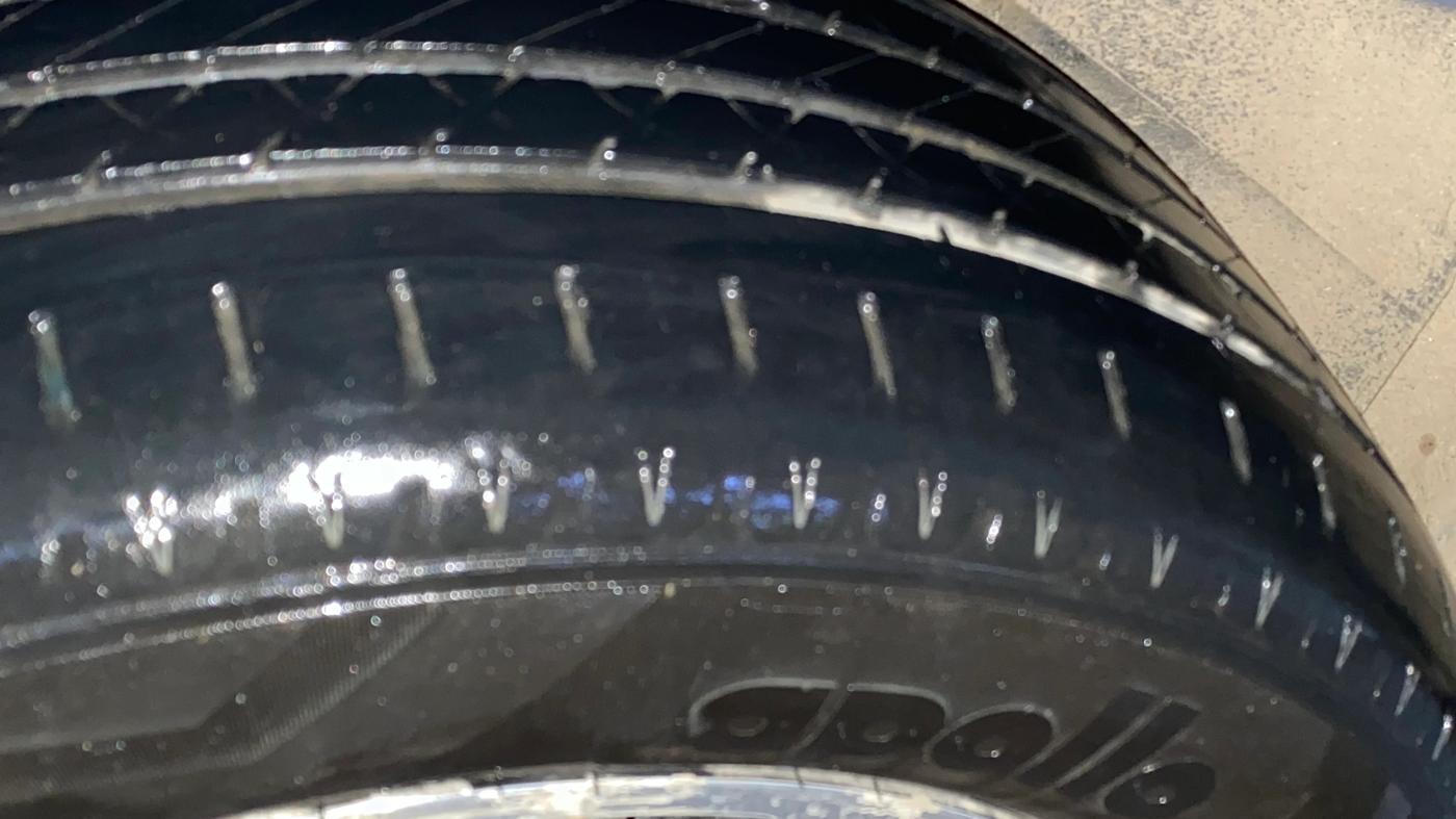 2018 Tata NEXON XZ PLUS DIESEL, Diesel, Manual, 73,987 km, Right Rear Tyre Tread