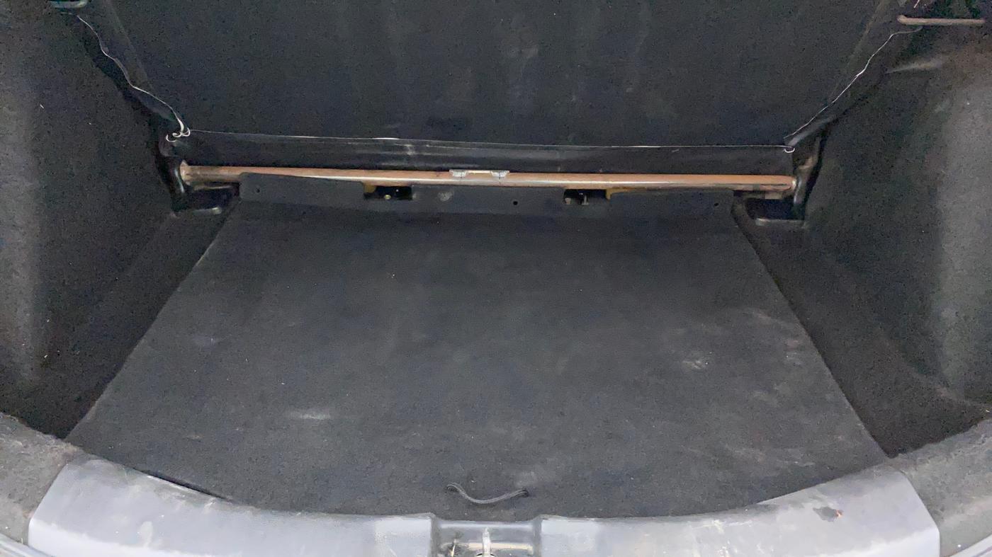 2017 Honda WR-V 1.5L I-DTEC VX MT, CNG, Manual, 88,309 km, Boot Inside