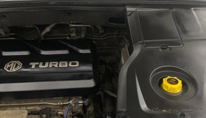 2023 MG HECTOR PLUS SHARP PRO 1.5 PETROL TURBO CVT 7 STR, Petrol, Automatic, 88,098 km, Engine View - Left