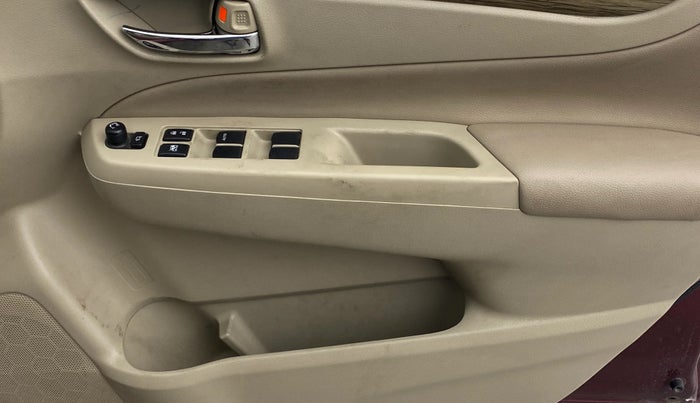 2020 Maruti Ciaz ALPHA  AT 1.5 SHVS PETROL, Petrol, Automatic, 79,654 km, Driver Side Door Panels Control
