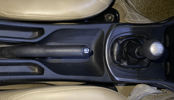 2014 Honda City 1.5L I-VTEC V MT, Petrol, Manual, 75,341 km, Gear Lever