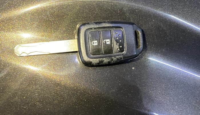 2014 Honda City 1.5L I-VTEC V MT, Petrol, Manual, 75,341 km, Key Close Up