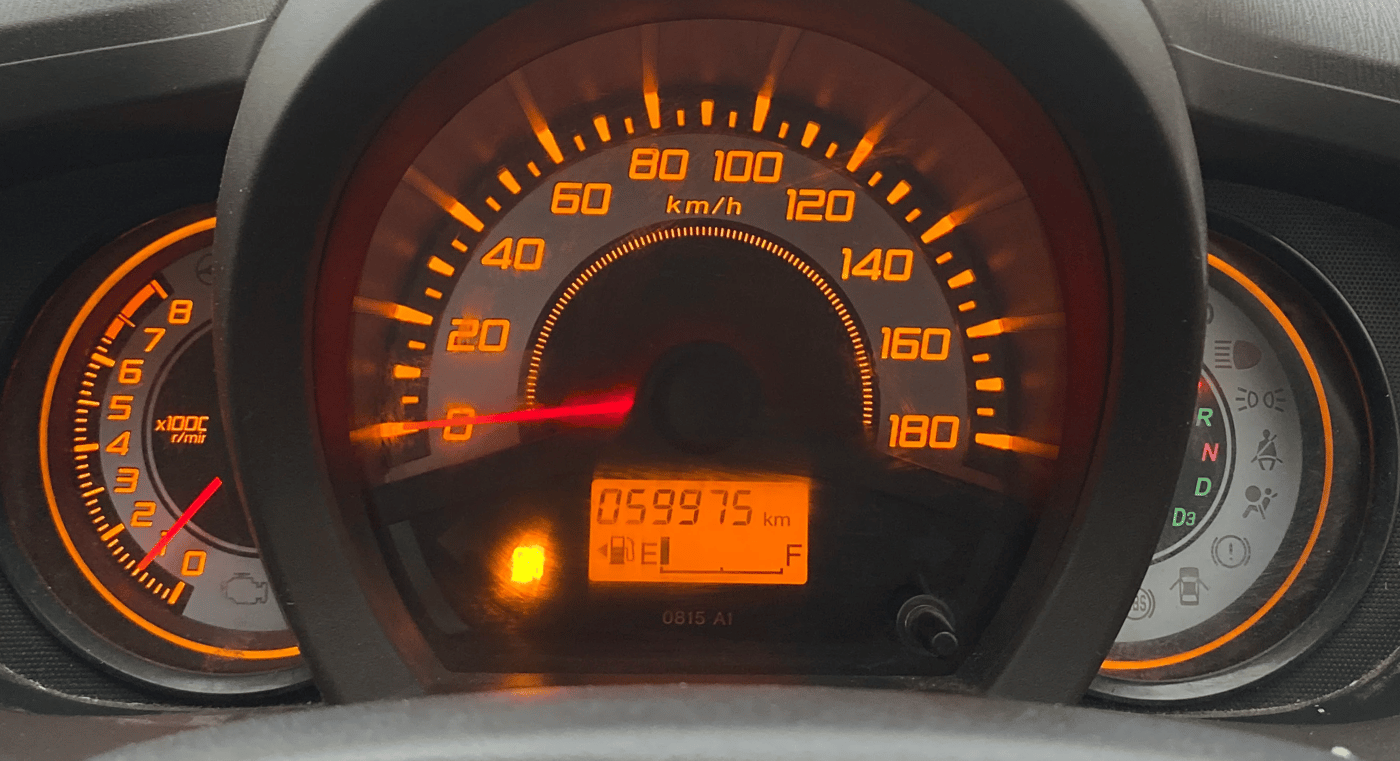 2013 Honda Brio VX AT, Petrol, Automatic, 59,913 km, Odometer Image