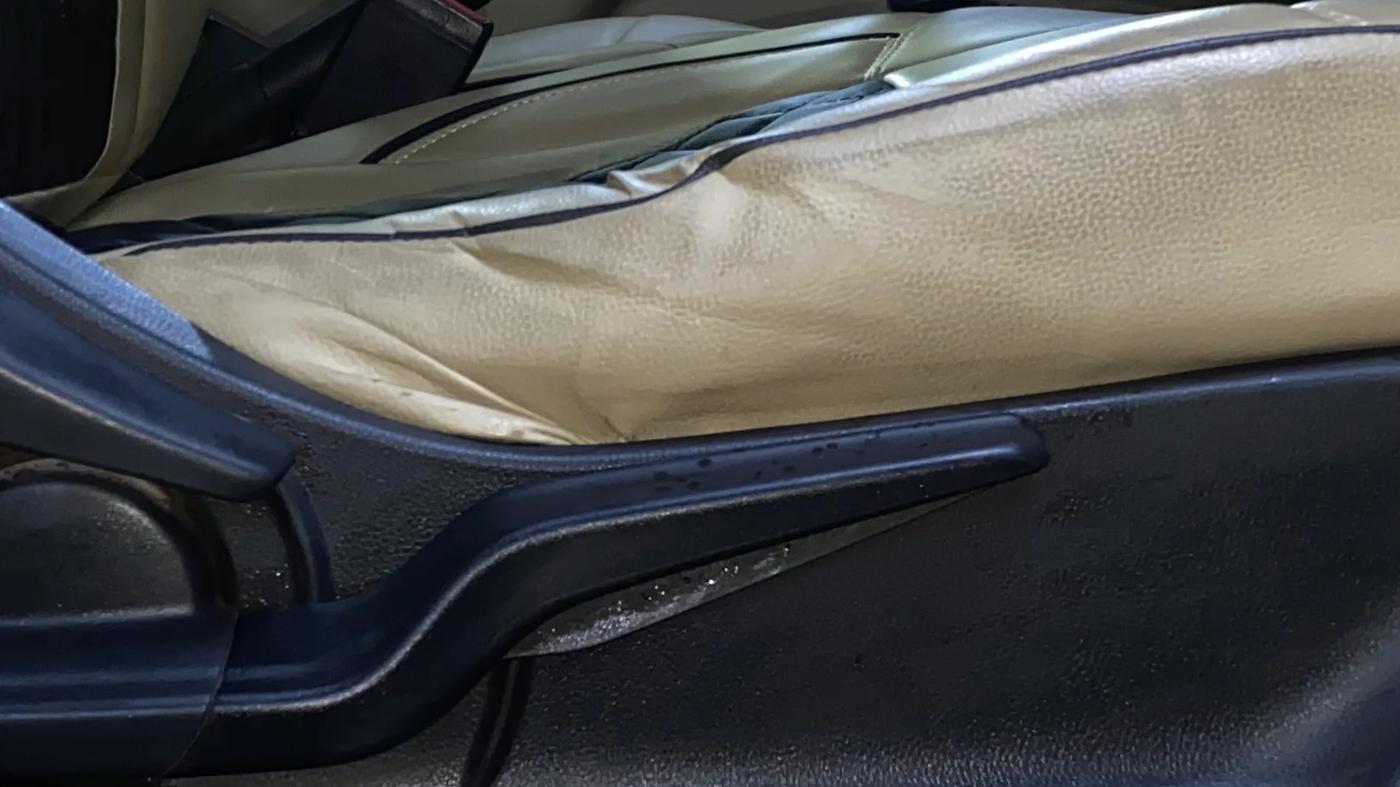 2019 Honda Amaze 1.5L I-DTEC S, Diesel, Manual, 1,34,393 km, Driver Side Adjustment Panel