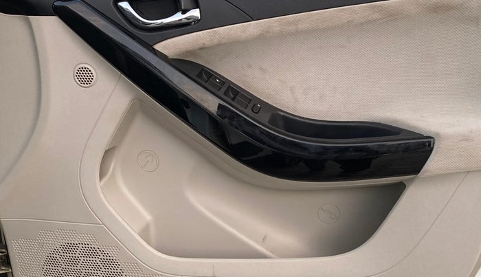 2020 Tata NEXON XZ PLUS (O) DIESEL, Diesel, Manual, 72,517 km, Driver Side Door Panels Control