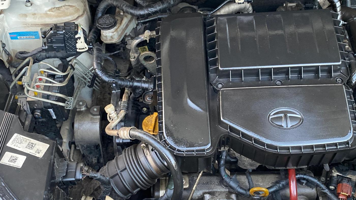 2020 Tata NEXON XZ PLUS (O) DIESEL, Diesel, Manual, 72,517 km, Engine View - Right