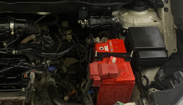 2019 Maruti XL6 ALPHA AT, Petrol, Automatic, 76,744 km, Engine View - Left